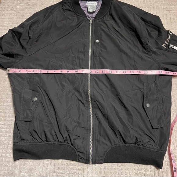 Peloton Quilted Jacket Unisex Large - Picture 6 of 7